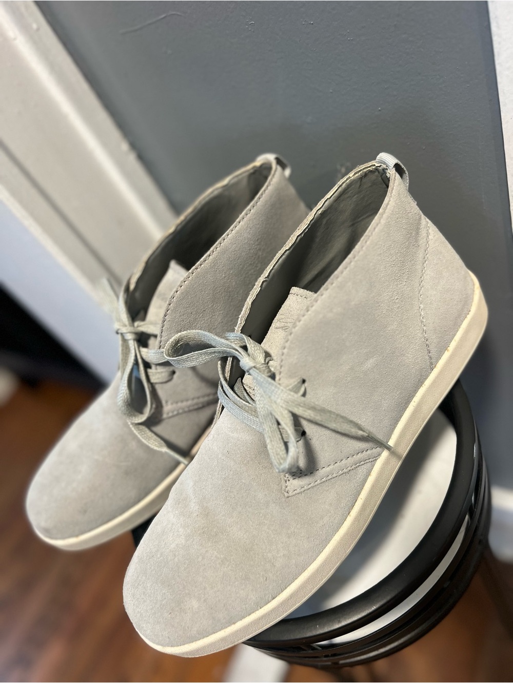 Cardillac Men's Light Gray Suede Chukka Boots - Lace-Up Casual size 10